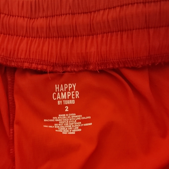 Torrid Happy Camper Shorts Sz 2 - Picture 3 of 7